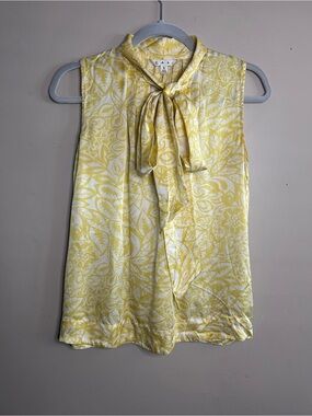 CAbi Yellow and White Floral Tie-Neck Sleeveless Blouse S Silk